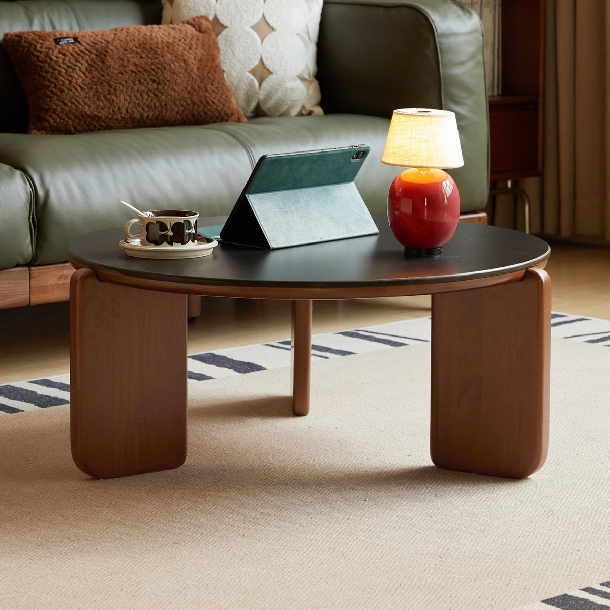 31.5" Round Sintered Stone Top Coffee Table X507