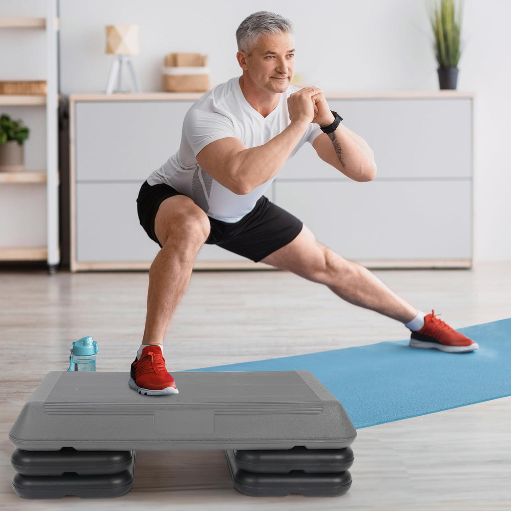 28.5'' Adjustable Exercise Step Platform with 4 Stackable Risers O958364