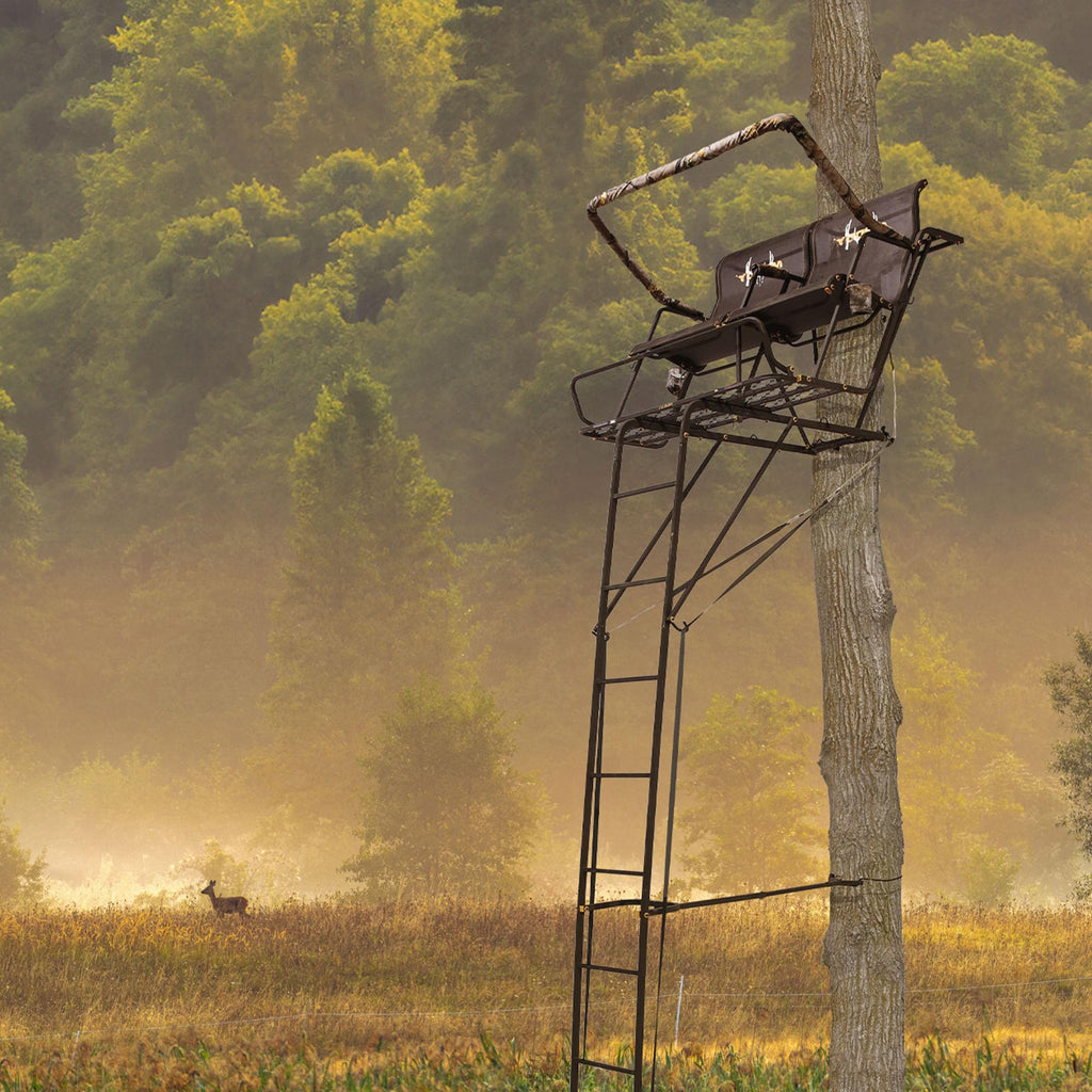 Hunting Deer Ladder Stand 20 ft with Blind Kit Y26254