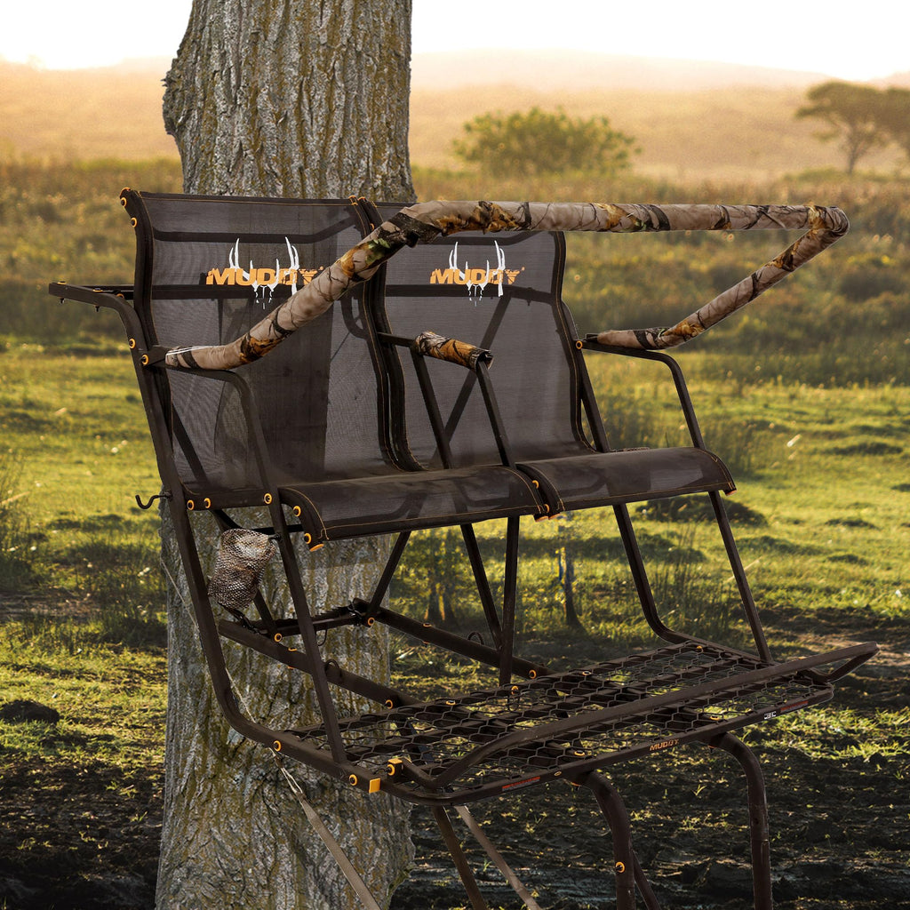 Hunting Deer Ladder Stand 20 ft with Blind Kit Y26254